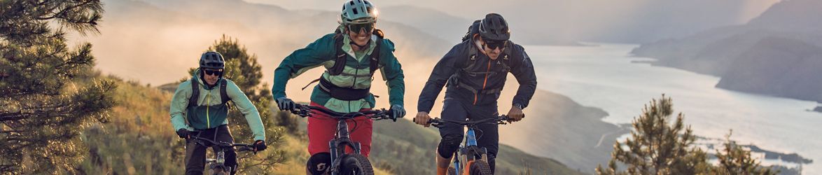 Functional cycling jackets from Schöffel