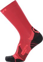 Woman Run Super Fast Mid Socks