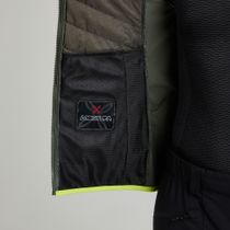 Trace Hybrid Vest