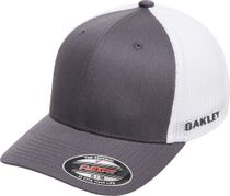 Oakley Golf Cresting Trucker