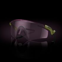 Oakley Qtnm Kato