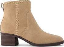 Toms Delilah
