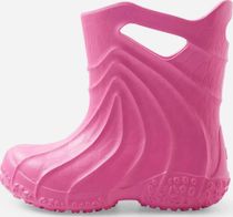 Rain Boots, Amfibi