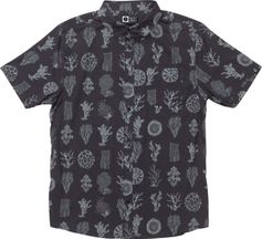 Salty Crew Breezer Perf Button UP Herrenhemd für Outdoor Aktivitäten
