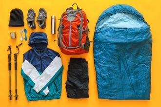 Sportlich durch das Jahr: Das solltest du bei deiner Outdoor-Ausrüstung beachten