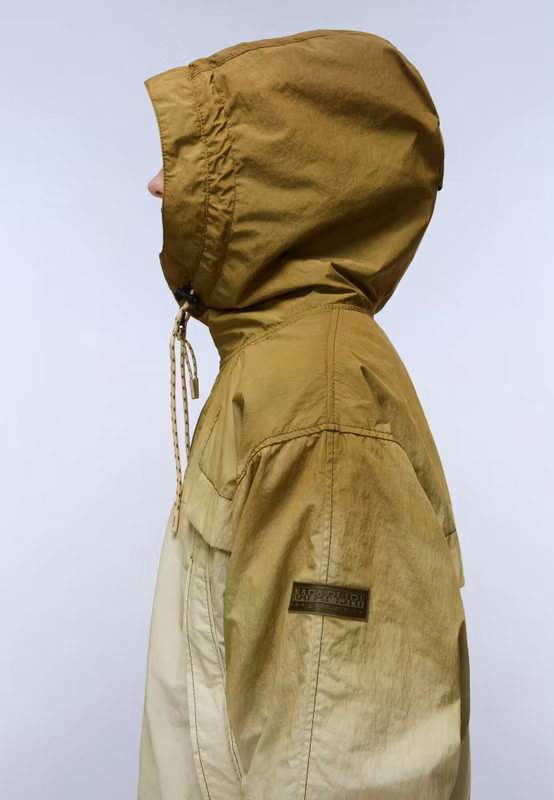 A-traveler Short D W