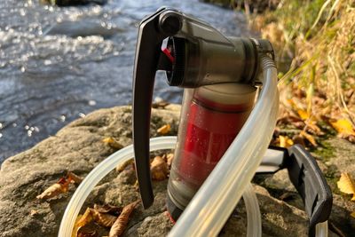Pro Minute lassen sich ca. 2,5 l Wasser pumpen.