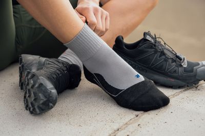Marken wie FALKE gehören zu den branchenführenden Socken-Experten im Outdoorbereich. (Foto: FALKE)