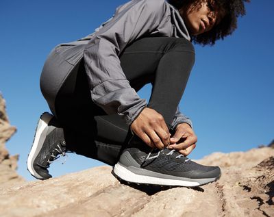 Die Anfänge von adidas liegen im Sportschuh-Bereich