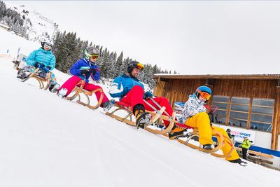 Im Skigebiet Kappl aus dem Paznaun wartet nicht nur Skivergnügen. (Foto: © Bergbahnen Kappl)