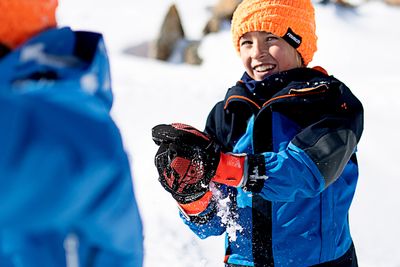 Kinderhände sind warm, trocken und bestens geschützt.