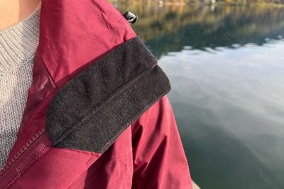 Samtweicher komfortabler Kinnschutz