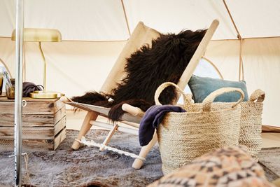 Die Moesgaard Lounge-Stühle sind besonders komfortabel, robust und langlebig.