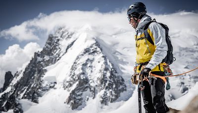 Der Schutz der Hände ist Kern jedes Hestra-Produkts.