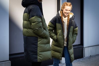 Austretende Daunen sind kein Grund zur Panik. In den meisten Fällen kann die Jacke repariert werden. (Foto: Bergans)