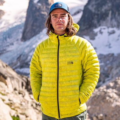 Die Kollektion ist perfekt für intensive Aktivitäten wie Skitouring oder Winterwandern.