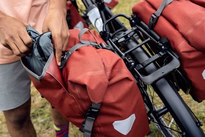 Smart gepackt: Rahmentasche & Co. bringen dein Equipment sicher ans Ziel.