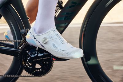 Fahrradschuhe werden in das Sortiment aufgenommen