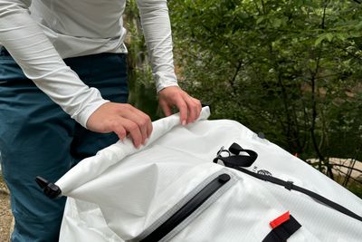 Stromlinienförmiger Rolltop-Rock