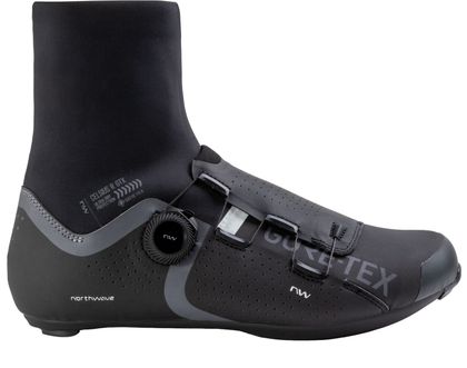 Northwave Celsius R GTX, schwarzer Rennrad-Winterschuh mit hohem Schaft und Drehverschluss