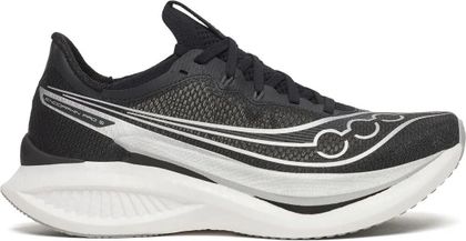 Saucony Endorphin Pro 5 in Schwarz mit weißer Sohle, Wettkampfschuh mit Carbonplatte