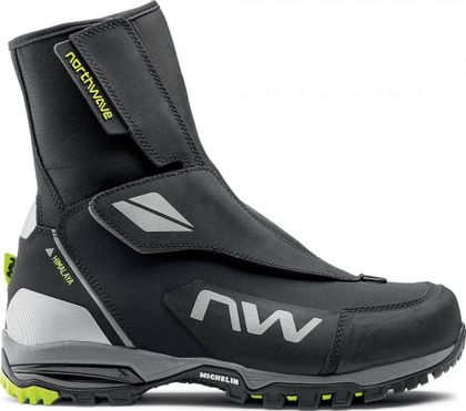 Northwave Himalaya, schwarzer Winter-Radschuh mit hohem Schaft und Profilsohle