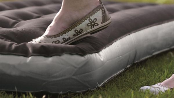 Classic w/ Pillow & Pump Single