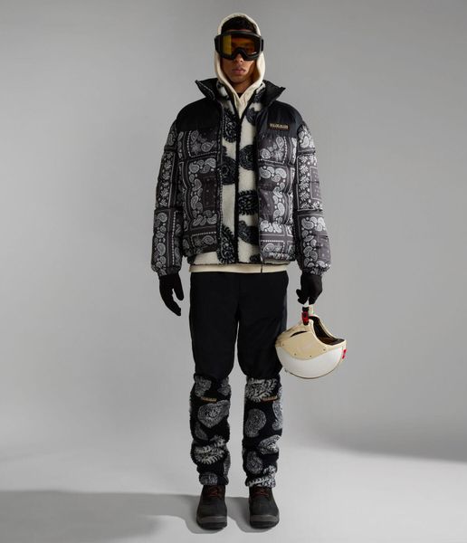 A-holiday FW23