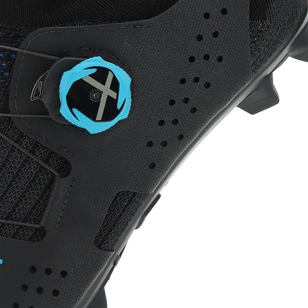 Woman Naked MTB Shoes