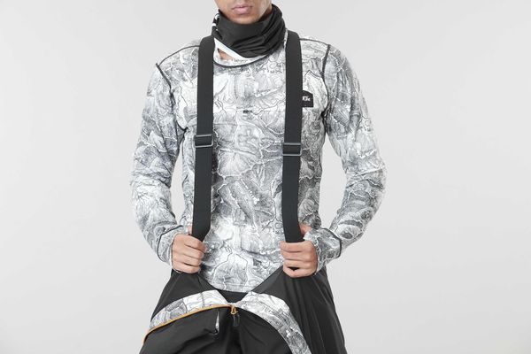 Xplore Suit