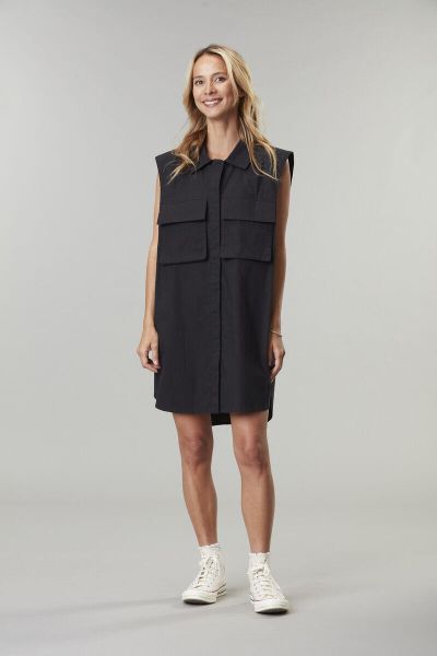 Sakarie Dress