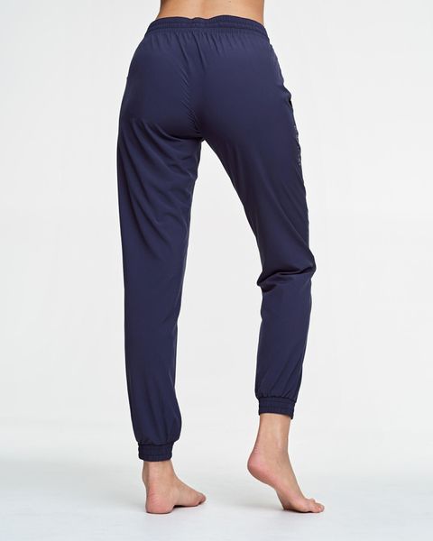 Nora Pant