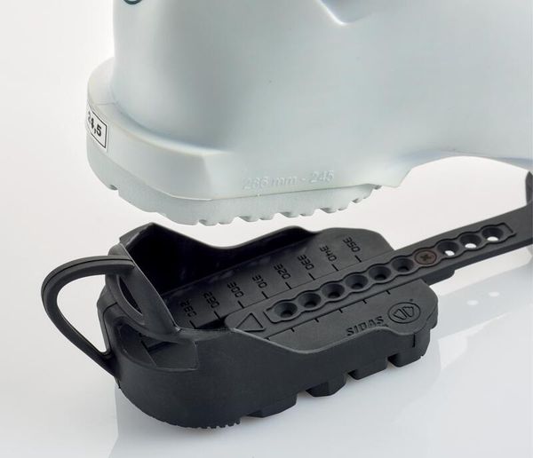 Ski Boot Traction