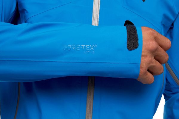 M Helio Active Shell