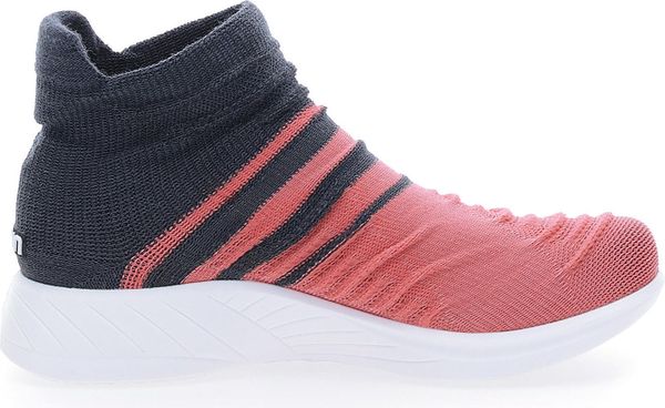 Lady X-cross Shoes