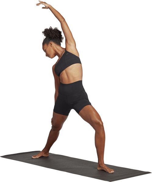 Yoga Studio Five-inch Shorts Leggings