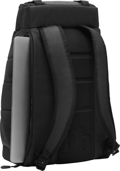 Hugger Backpack 25L