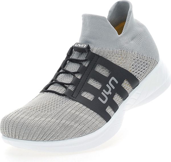 MAN Free Flow Metal Tune Shoes