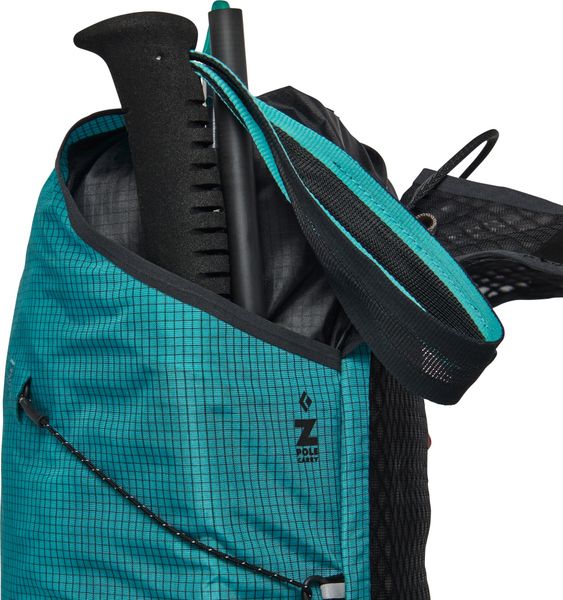 W Distance 15 Backpack