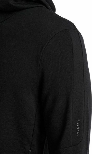 M Quantum III Long Sleeve Zip Hood