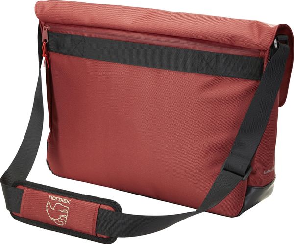 Halmstad 12 Messenger Burnt Red