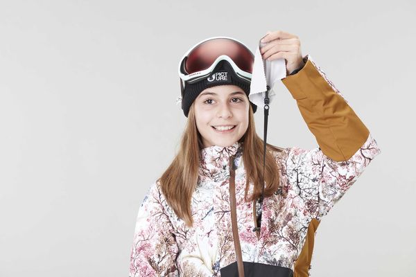 Naika Jacket