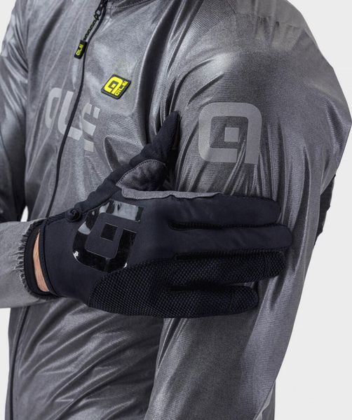 Black Reflective