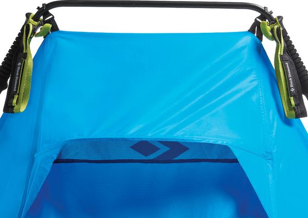 Distance Tent W Z Poles