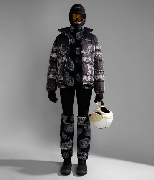 A-holiday FW23