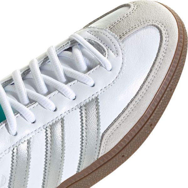 Handball Spezial Mercedes AMG Petronas F1 Team Shoes