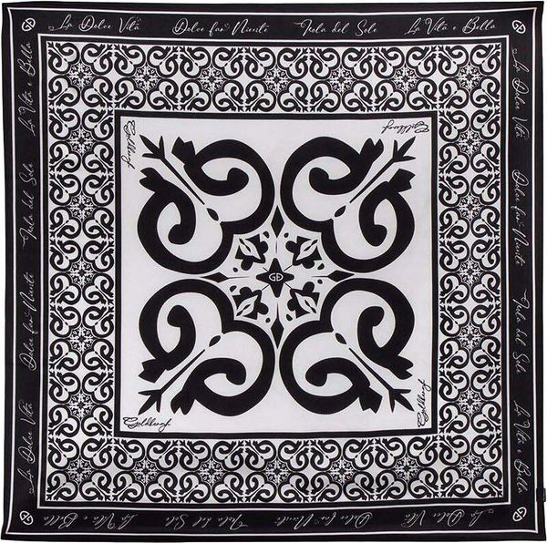 Brisano Scarf