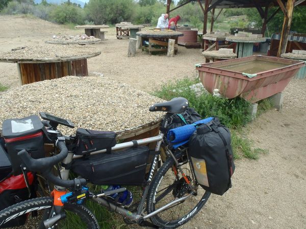 Outpost Top Tube Bag