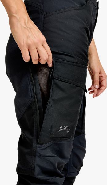Authentic III Pant W