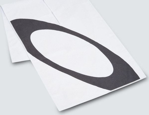 Oakley Plyr Terrain Towel